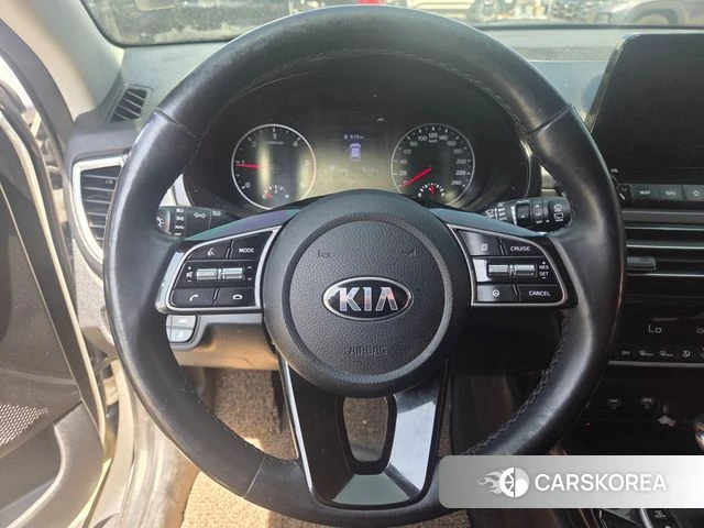 Kia Seltos 2019 Белый из Кореи, фото 3