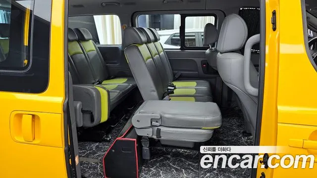 Hyundai The New Grand Starex id 2598375 из Кореи 13