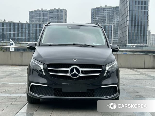 Mercedes-Benz V-class 2023 Черный из Китая, фото 6