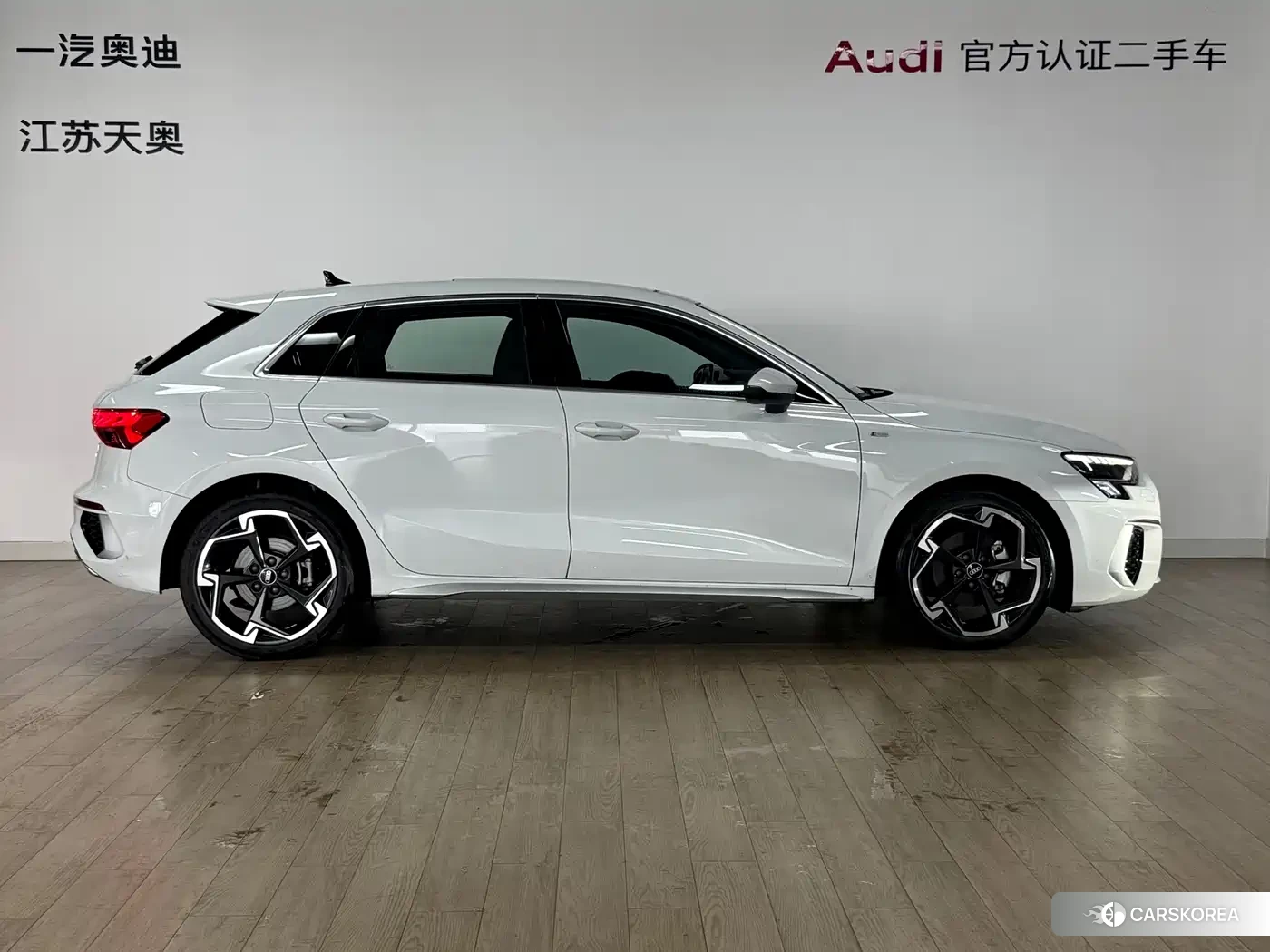 Audi A3 2024 Белый из Китая, фото 5