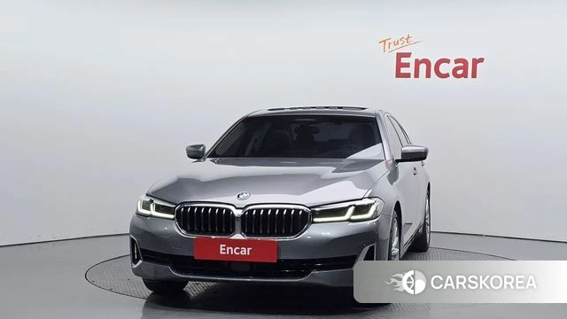 BMW 5 Series (G30) id 4302631 из Кореи 13