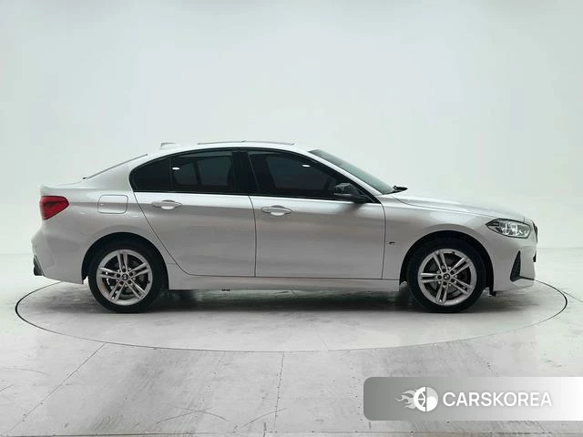 BMW 1 series id 4335795 из Китая 17