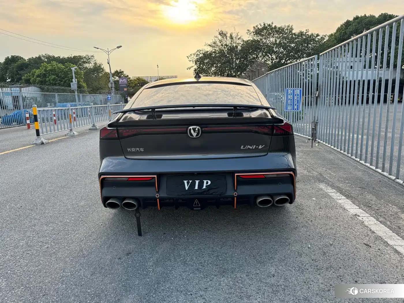 Chang'an UNI-V id 4686087 из Китая 7