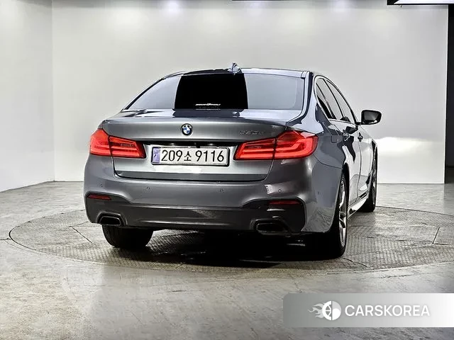 BMW 5 Series (G30) id 3709546 из Кореи 13