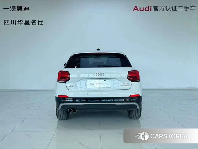Audi Q2L id 4213943 из Китая 12
