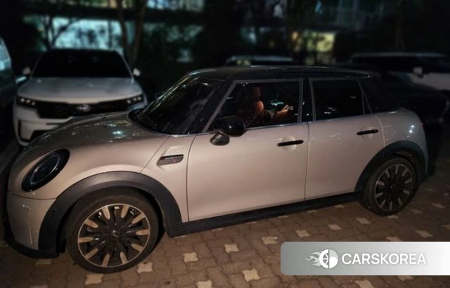 Mini Cooper S 2022 Песочный из Кореи, фото 3