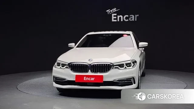 BMW 5 Series (G30) id 3748312 из Кореи 13