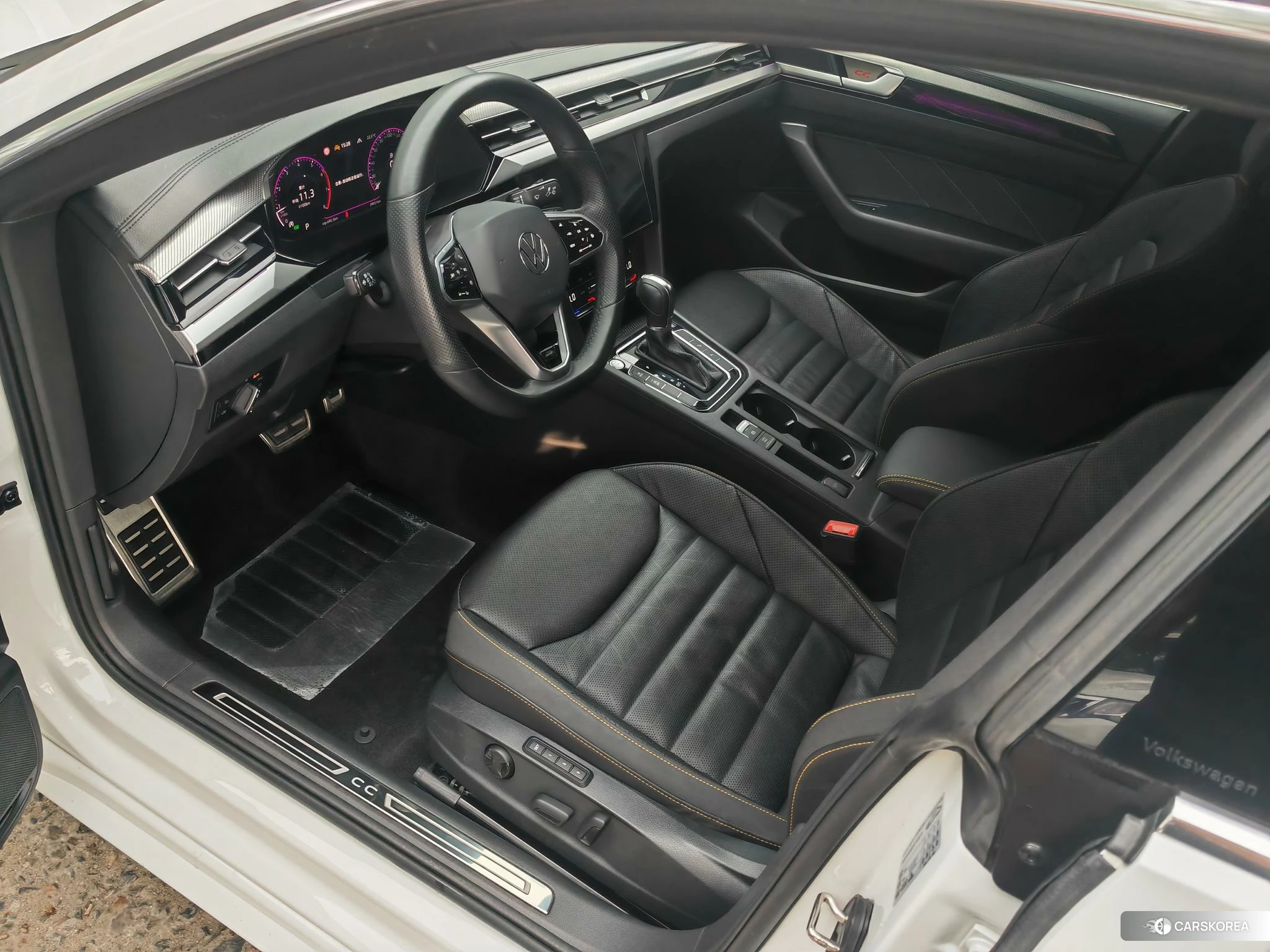 Volkswagen CC 2024 Белый из Китая, фото 3