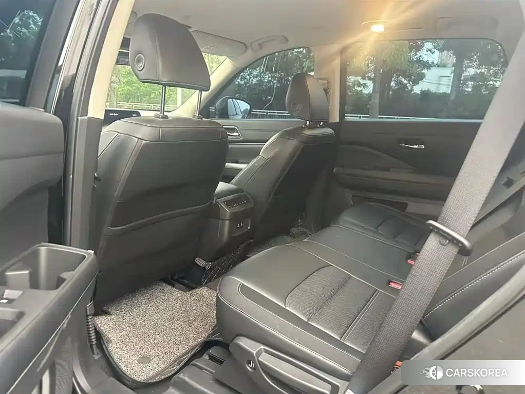 Nissan Exploring the land 2024 Черный из Китая, фото 3