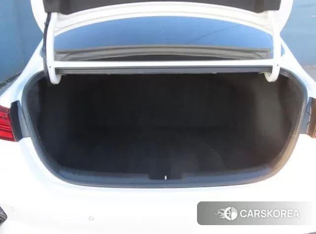 Kia The New K3 2nd generation 2021 Белый из Кореи, фото 3