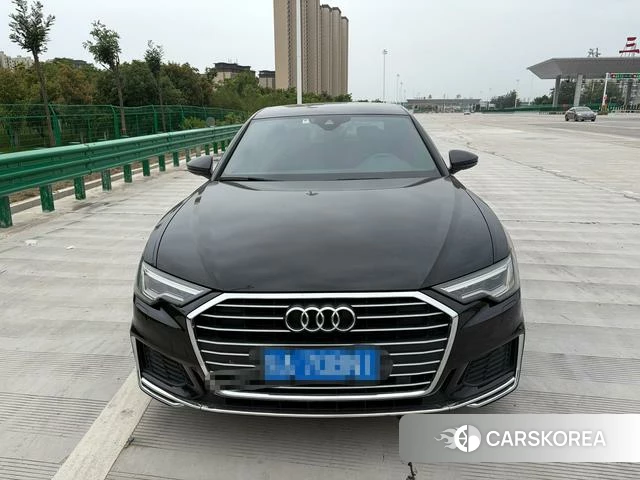 Audi A6L 2022 Черный из Китая, фото 3