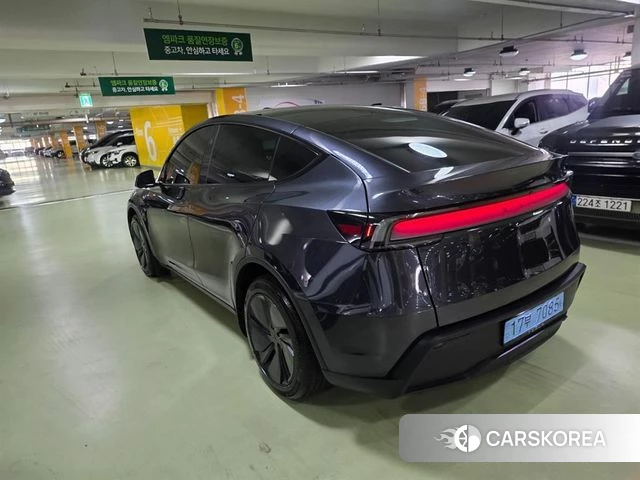 Tesla Model Y id 4533109 из Кореи 9