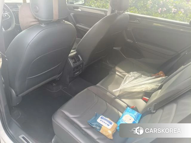 Volkswagen Tiguan L 2021 Белый из Китая, фото 3