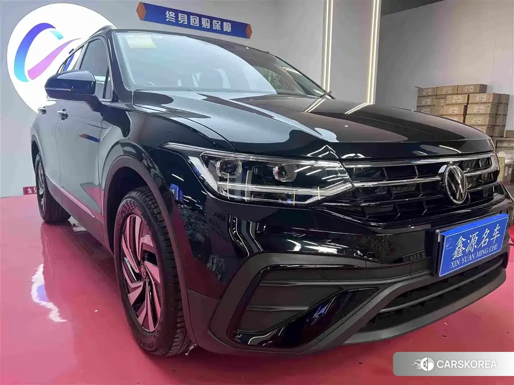 Volkswagen Tiguan L id 4547274 из Китая 16