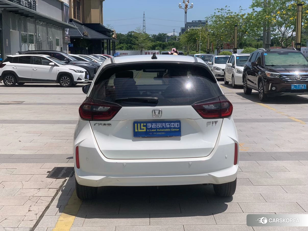 Honda Fit 2020 Белый из Китая, фото 3