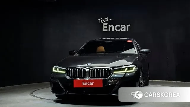 BMW 5 Series (G30) id 3770222 из Кореи 13