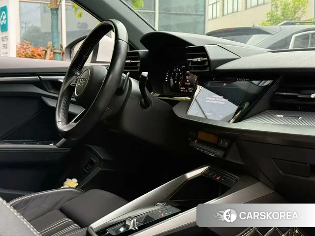 Audi A3 2021 Белый из Китая, фото 3