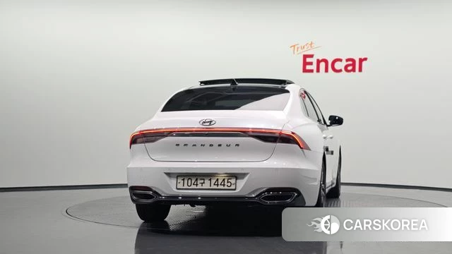 Hyundai The New Grandeur IG id 4637656 из Кореи 23