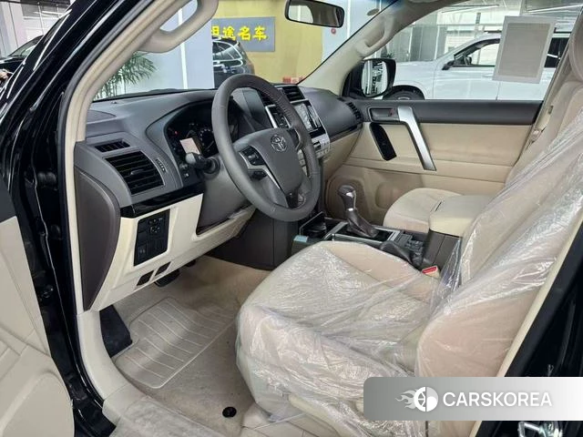 Toyota Prado (imported) 2023 Черный из Китая, фото 5
