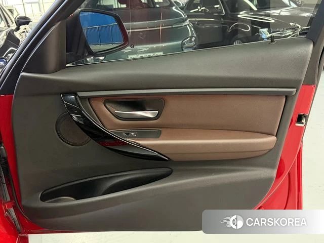 BMW 3 series id 4238144 из Китая 17