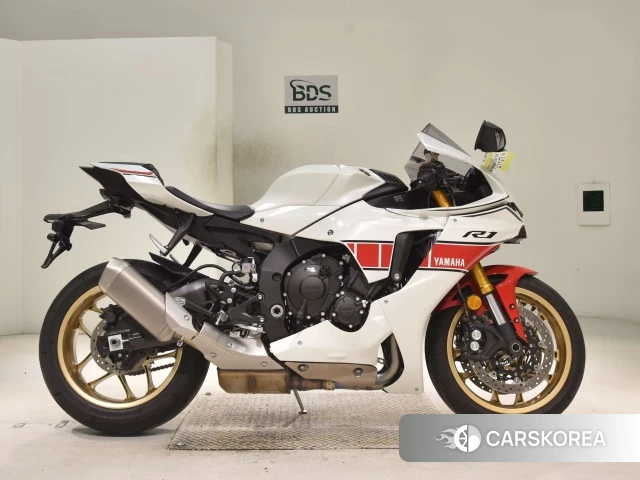 Проданный Yamaha YZF-R1 2022 из Японии