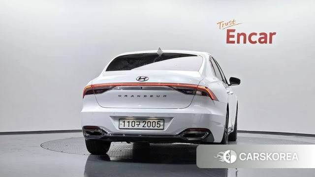 Hyundai The New Grandeur IG id 4603662 из Кореи 23