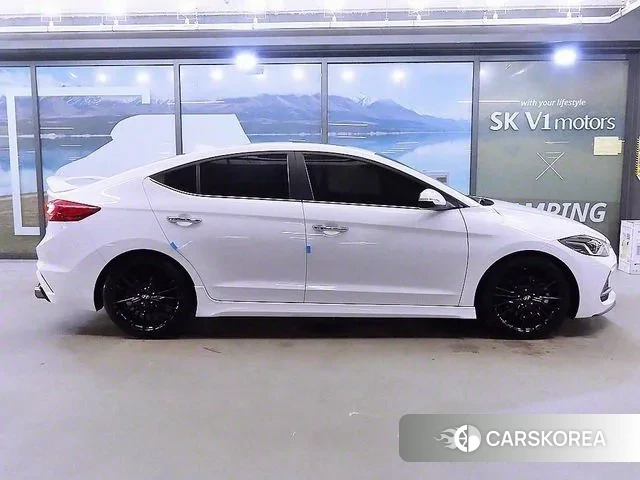 Hyundai Avante AD id 3019069 из Кореи 13