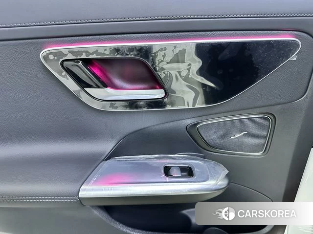 Mercedes-Benz Class C 2024 Белый из Китая, фото 6