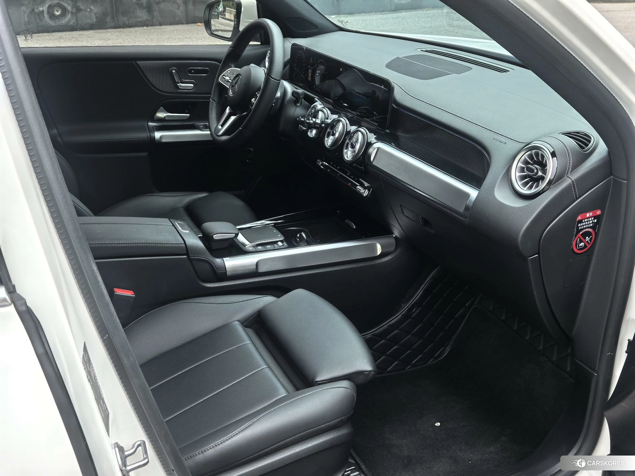 Mercedes-Benz GLB 2022 Белый из Китая, фото 5