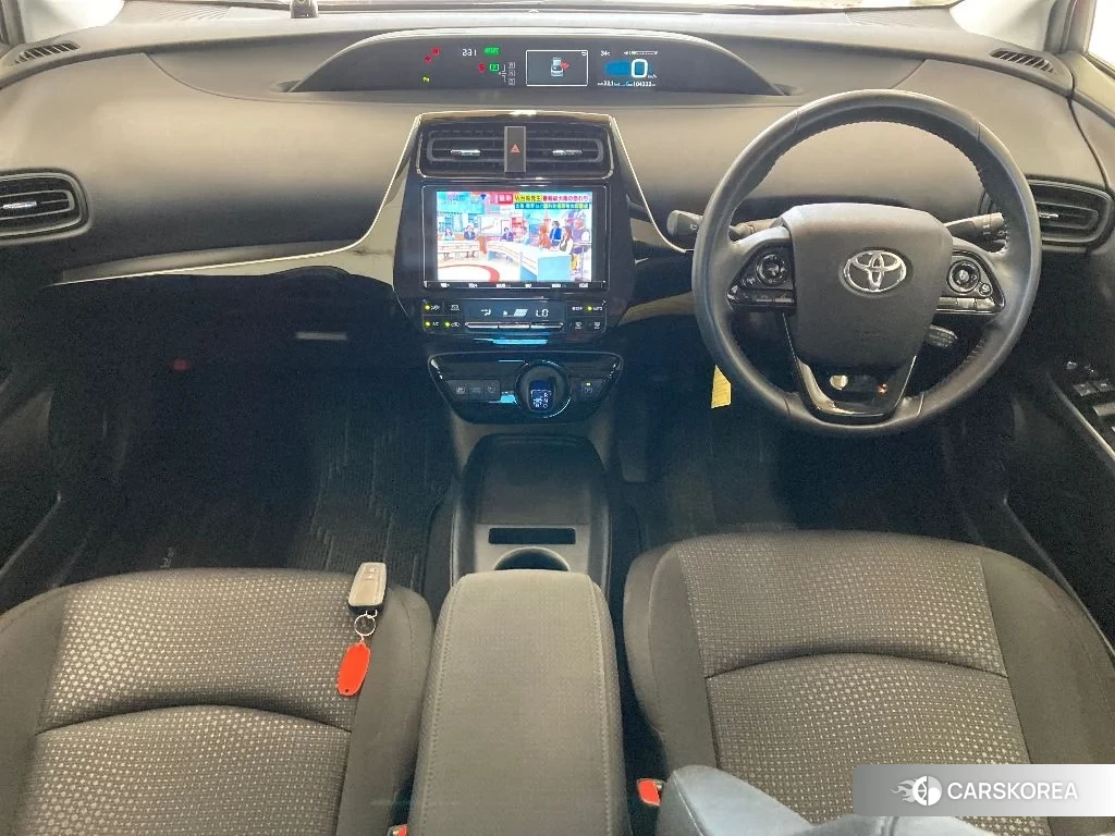 Toyota Prius 2019 из Японии, фото 3