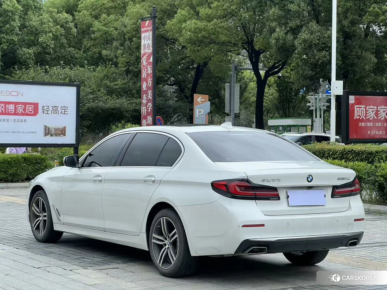 BMW 5 series 2021 Белый из Китая, фото 3