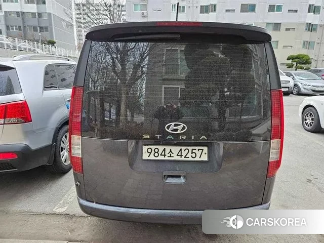 Hyundai Staria id 3650317 из Кореи 13