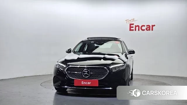 Mercedes-Benz E-Class W214 id 3057795 из Кореи 13