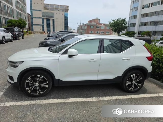 Volvo XC40 id 4482061 из Кореи 10
