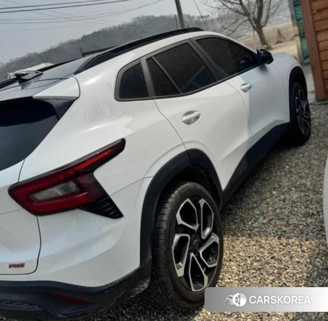 Chevrolet (GM Daewoo) Trax Crossover 2023 Белый из Кореи, фото 3