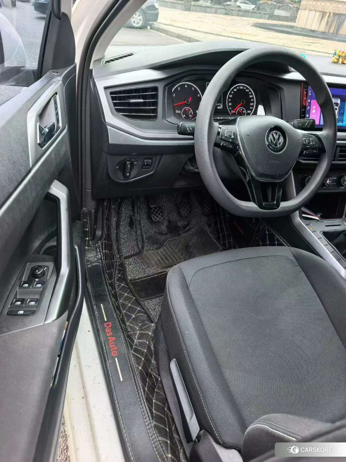 Volkswagen Polo 2019 Белый из Китая, фото 3