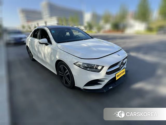 Mercedes-Benz Class A 2020 Белый из Китая, фото 3