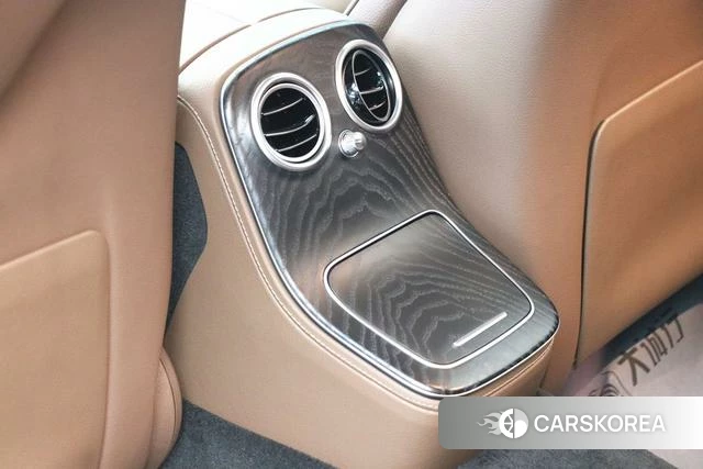 Mercedes-Benz E-class id 4261958 из Китая 23