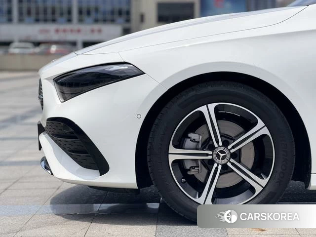 Mercedes-Benz Class A id 4380514 из Китая 11