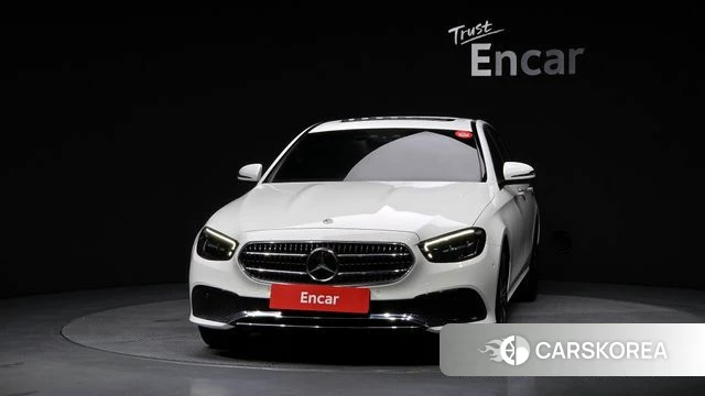 Mercedes-Benz E-Class W213 id 4609611 из Кореи 23