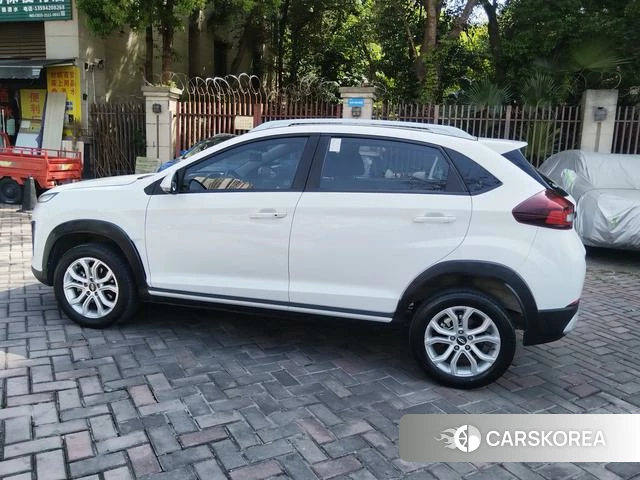 Chery Tiggo 3x id 3889744 из Китая 10