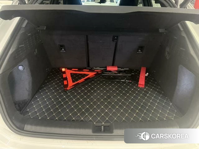 Audi A3 id 4260880 из Китая 14