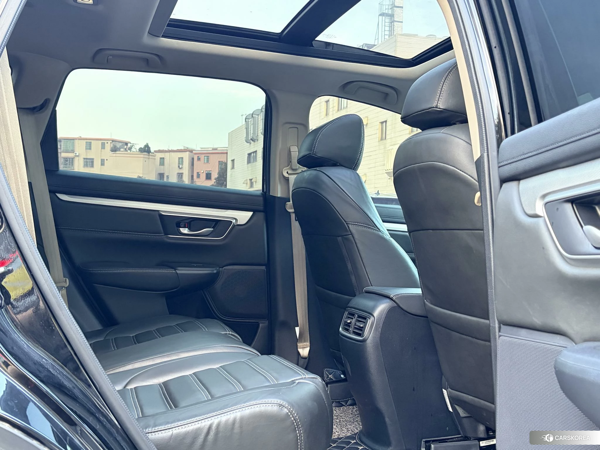 Honda CR-V id 4453071 из Китая 12