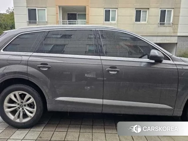 Audi Q7 (4M) 2019 Серый из Кореи, фото 3