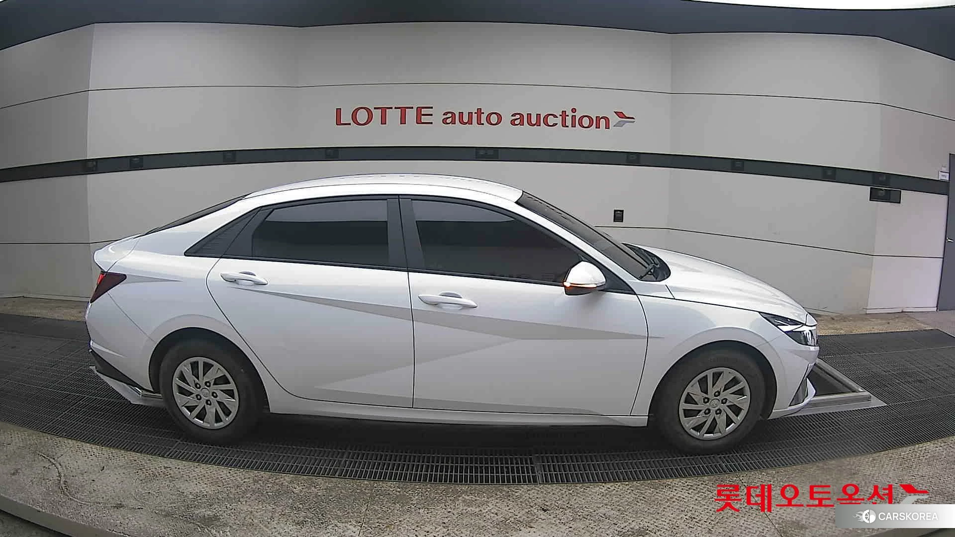 Hyundai Avante id 3869268 из Кореи 23