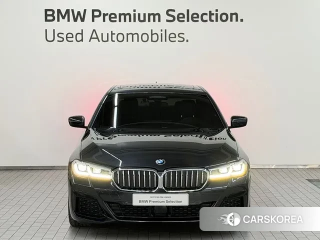 BMW 5 Series (G30) id 3453232 из Кореи 13