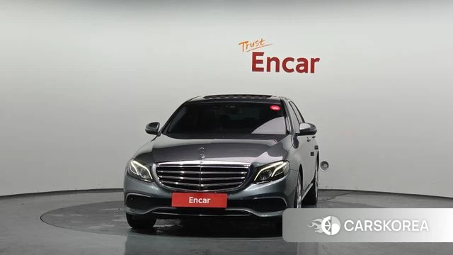 Mercedes-Benz E-Class W213 id 3911896 из Кореи 13