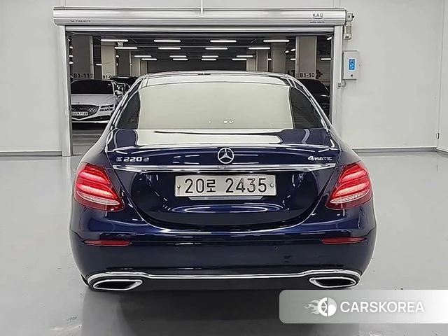 Mercedes-Benz E-Class W213 id 3845749 из Кореи 11