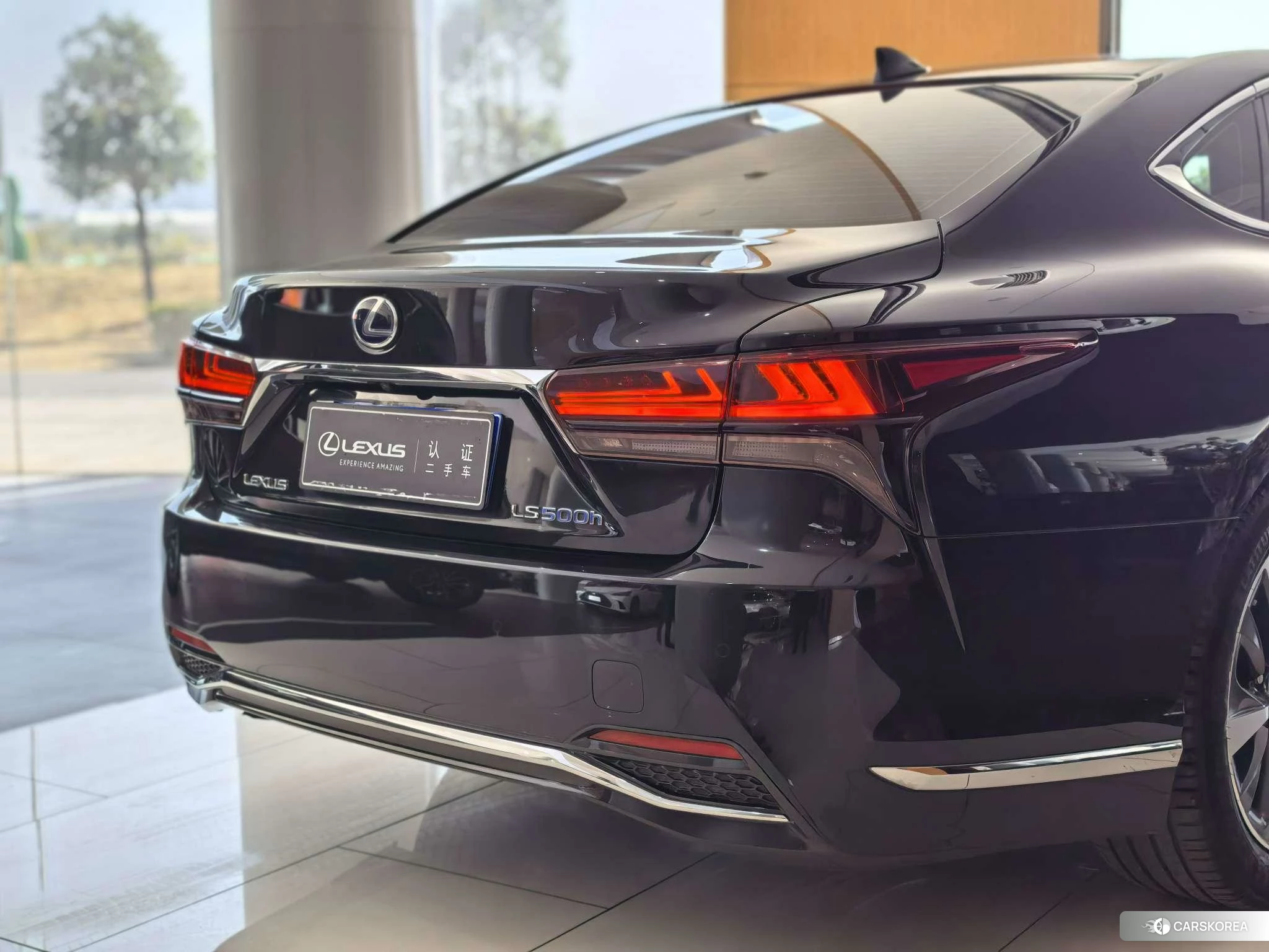 Lexus LS 2019 Черный из Китая, фото 3
