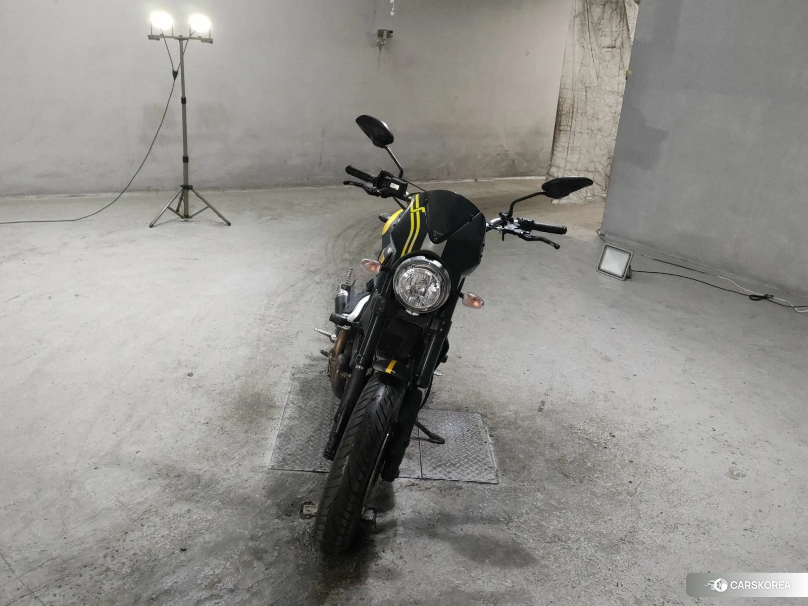 Ducati SCRAMBLER FULL THROTTLE 2016 из Японии, фото 4